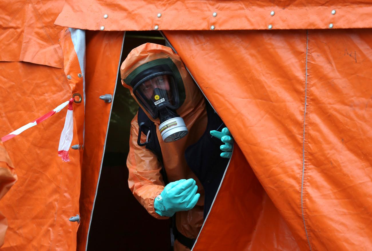 A NBC defence officer attends an exercise during a biological and chemical attack simulation in Mannheim, Germany, on September 26, 2019. REUTERS/Ralph Orlowski