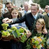 Austrians celebrate Erntedankfest (2003).