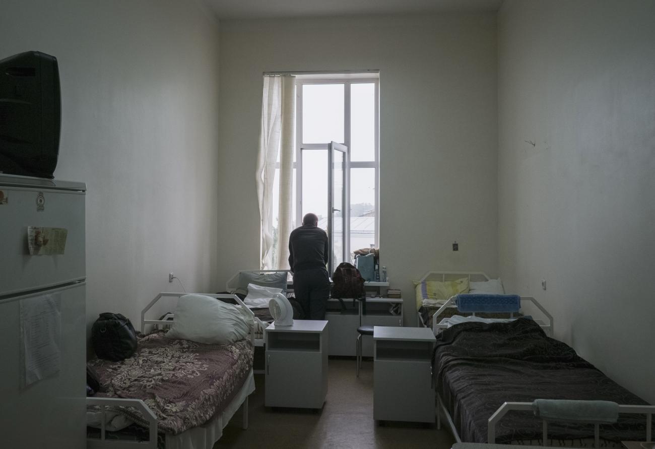 A patient is seen in a ward at the state-run Lavra clinic, Ukraine's main HIV treatment centre, in Kiev September 12, 2013. 