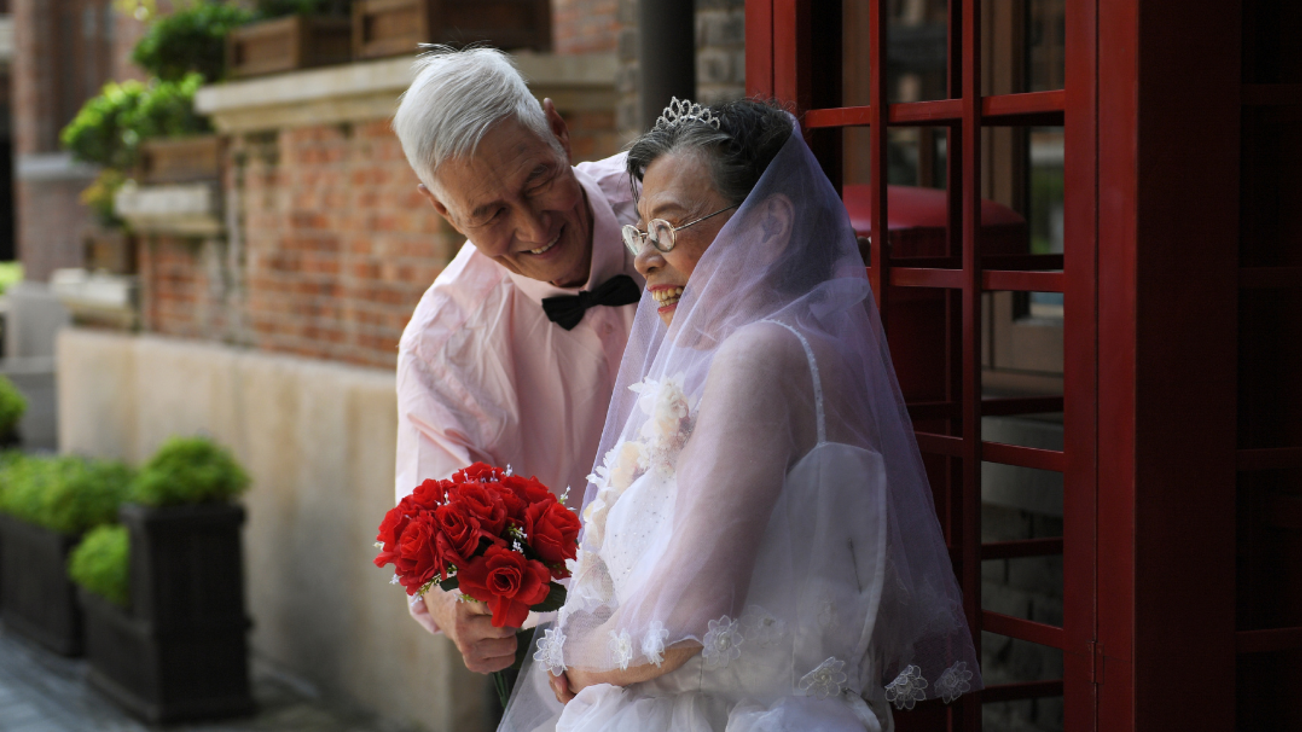 Growing Old in China in the Age of Abundance