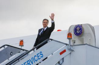 U.S. Secretary of State Antony Blinken waves as he departs from Benito Juárez International Airport after attending a U.S.-Mexico High-Level Economic Dialogue, in Mexico City, Mexico September 12, 2022.